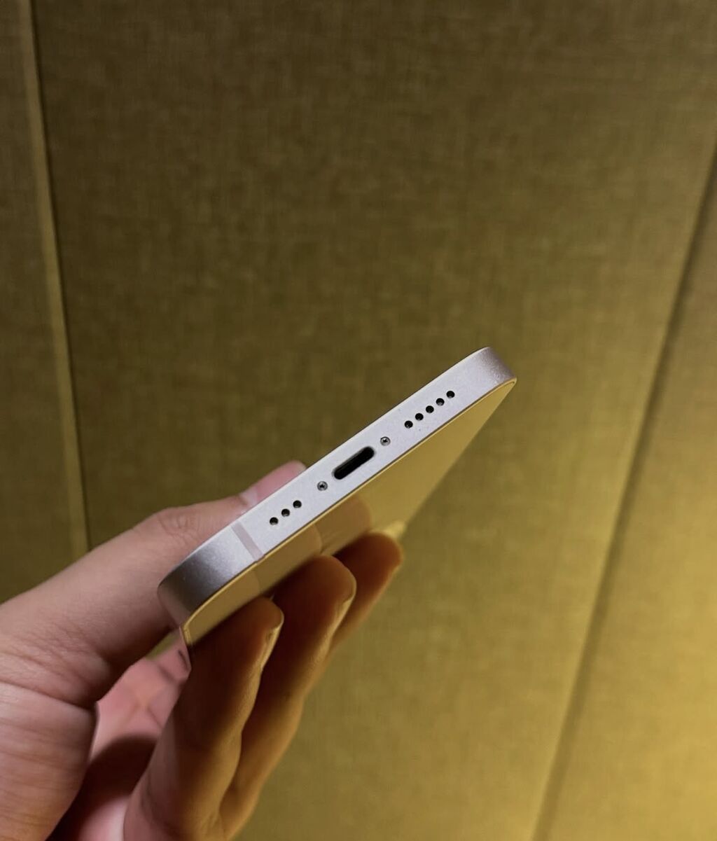 IPhone 13, 128 GB, Ağ, Zəmanət, Simsiz şarj, Face ID — Apple iPhone, Bakı (6)