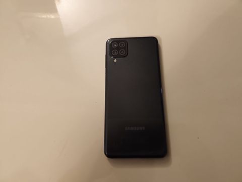 Samsung Galaxy A12, 32 GB, rəng - Qara, İki sim kartlı — Bakı
