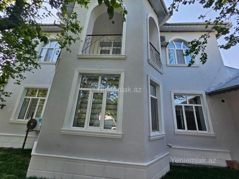 Günlük 6 otaqlı Həyət evi / Villa, 300 m², Qəbələ — Qəbələ