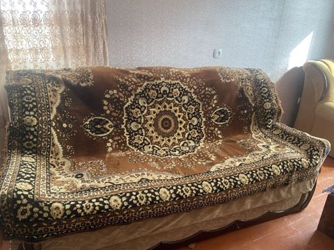 Mebel dəsti – qonaq otağı üçün Tərkib: - 3 nəfərlik klassik divan — Xırdalan