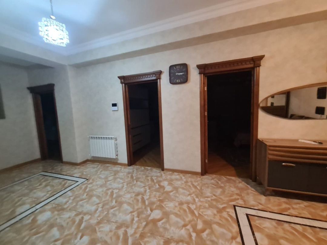 İcarəyə verilir 3 otaqlı yeni tikili 155 m² — Mənzil, Bakı (8)