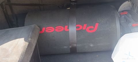 Pioneer avtomobil subvuferi – silindrik (tube) tipli bas kolonka — Gəncə