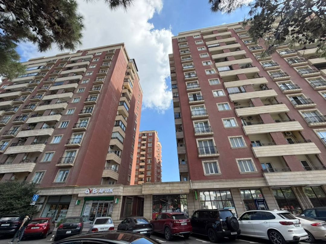 Satılır 4 otaqlı yeni tikili 191 m² — Mənzil, Bakı (10)