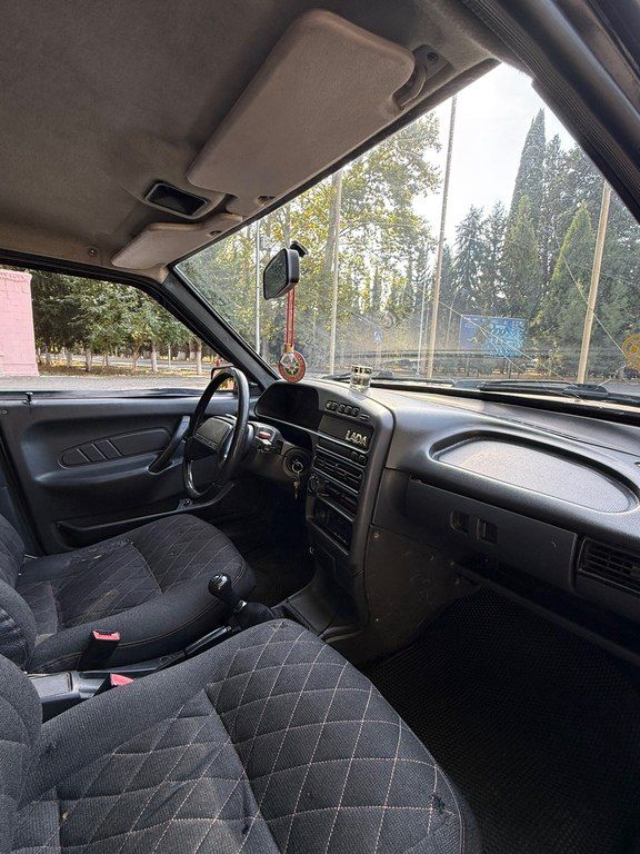 Lada (VAZ) 2115, 1.6 L, 2011 il, 300 000 km 90-LR-475 — Avtomobillər, Mingəçevir (5)
