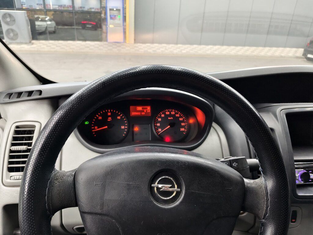 Opel Vivaro, 2.0 L, 2011 il, 235 000 km — Avtomobillər, Naxçıvan (12)