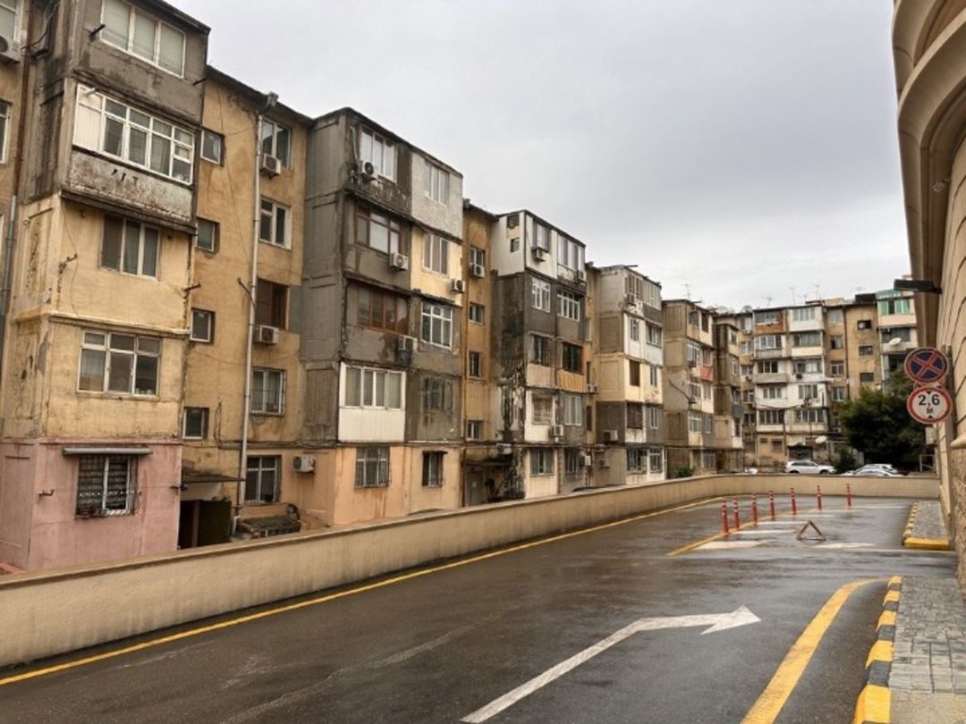 Satılır 3 otaqlı köhnə tikili 80 m² — Mənzil, Bakı (11)
