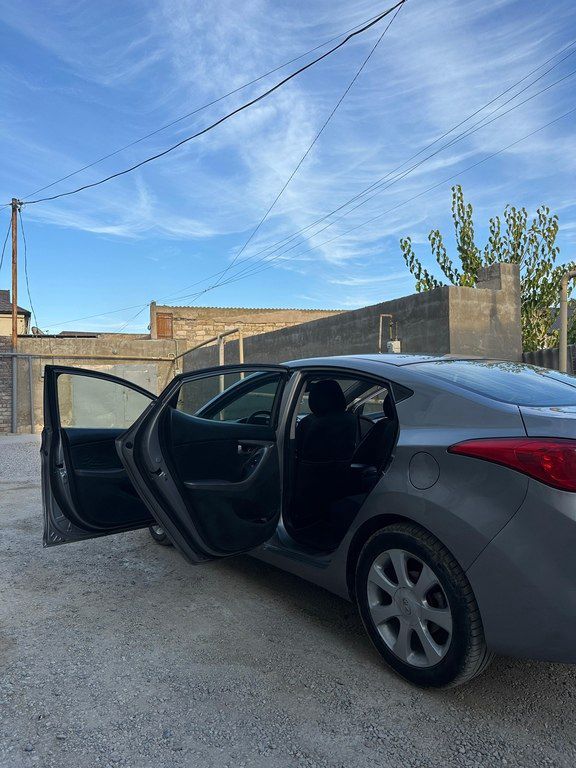 Hyundai Elantra, 1.8 L, 2011 il, 197 322 km — Avtomobillər, Bakı (7)