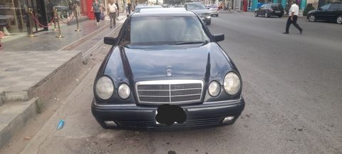 Mercedes E 230, 2.3 L, 1997 il, 285 367 km — Bərdə