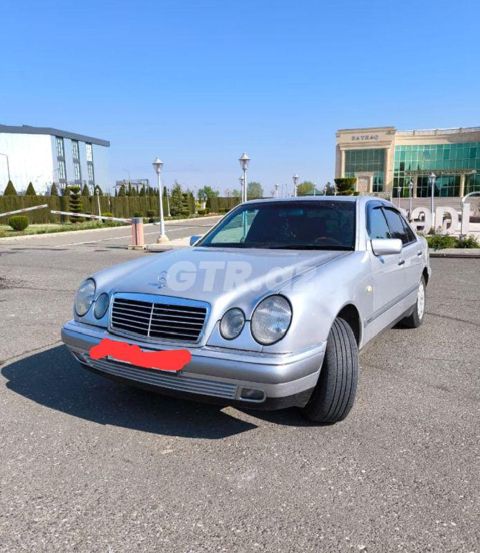 Mercedes E 240 2.4 L, 1997, 390 000 km — Bakı