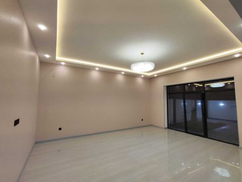 Satılır 4 otaqlı həyət evi/bağ evi 180 m² — Bakı