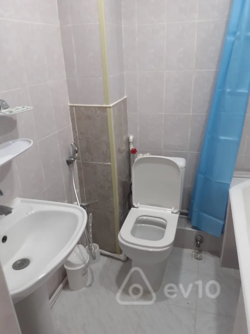 2 otaqlı mənzil, 60 m², Neftçilər M — kirayə — Mənzil, Bakı (10)