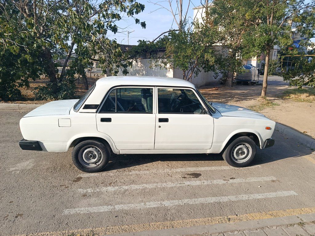 Lada (VAZ) 2107, 1.5 L, 2004 il, 93 000 km 10-NH-667 — Avtomobillər, Gəncə (9)