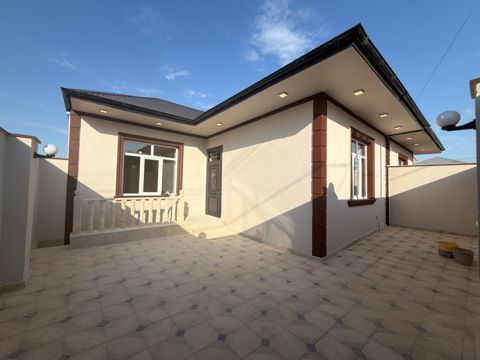Satılır 2 otaqlı həyət evi/bağ evi 65 m² — Bakı