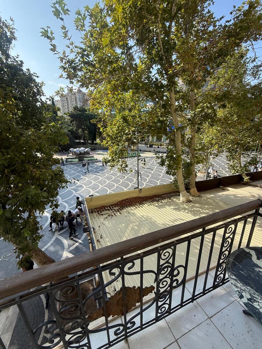 Satılır 1 otaqlı köhnə tikili 40 m² — Mənzil, Bakı