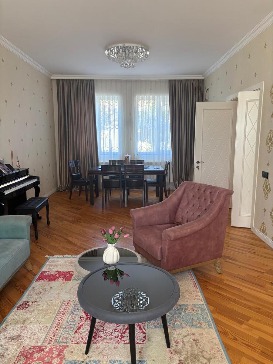 Satılır 4 otaqlı həyət evi/bağ evi 160 m² — Ev, villa, Bakı (6)