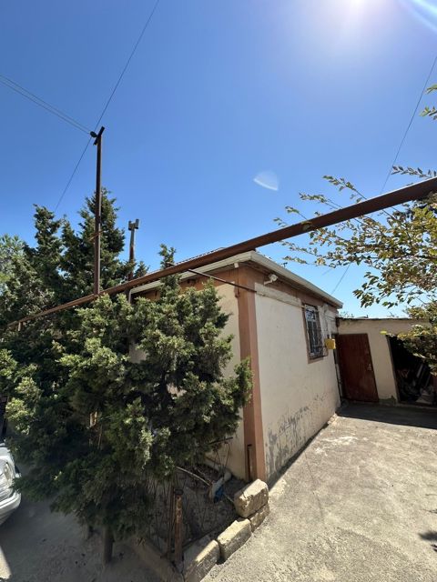 Həyət evi, Lökbatan qəs — Bakı