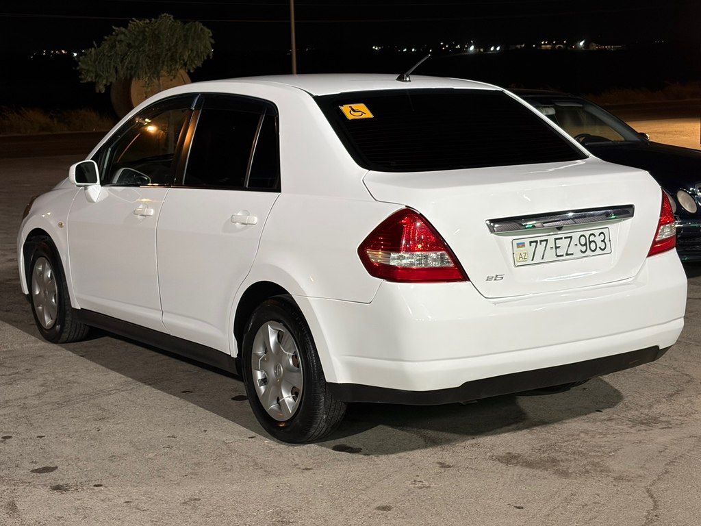 Nissan Tiida, 1.5 L, 2011 il, 111 000 km — Avtomobillər, Bakı (8)