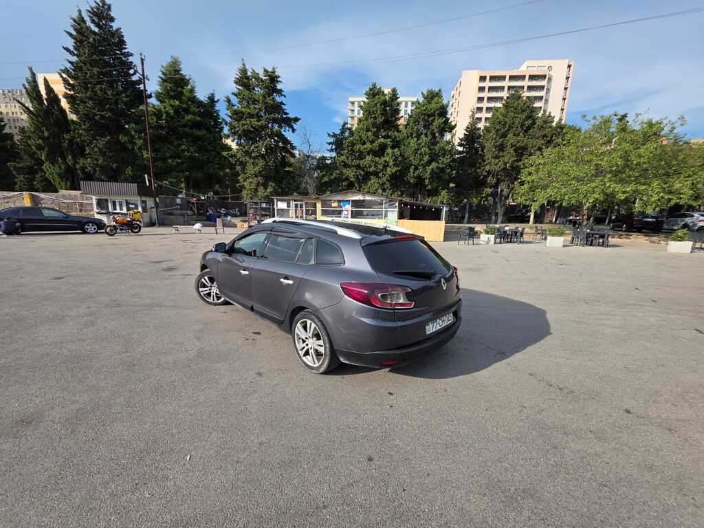 Renault Megane, 1.5 L, 2011 il, 301 000 km 77-CH-045 — Avtomobillər, Bakı (5)