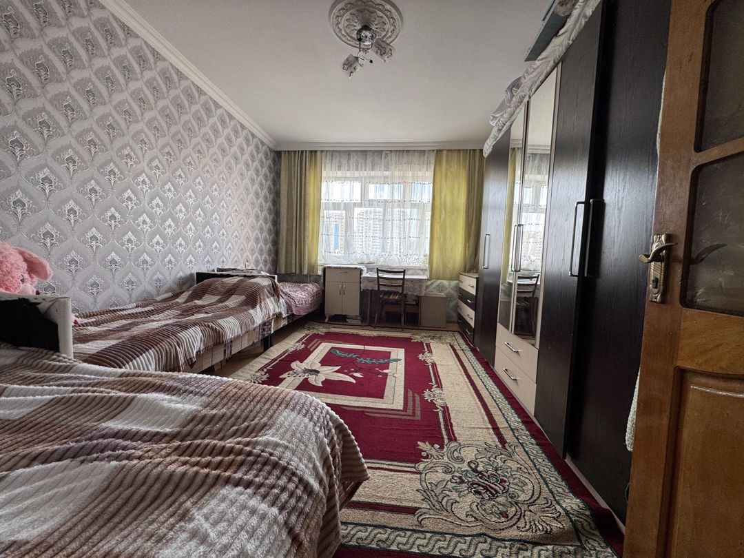 Satılır 4 otaqlı köhnə tikili 100 m² — Mənzil, Bakı (10)