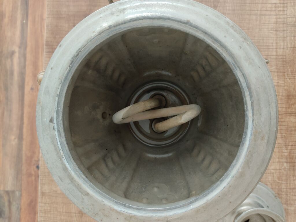 İşlənmiş Elektrik Samovar, 2 l, Ünvandan götürmə — Samovarlar, Digah (3)