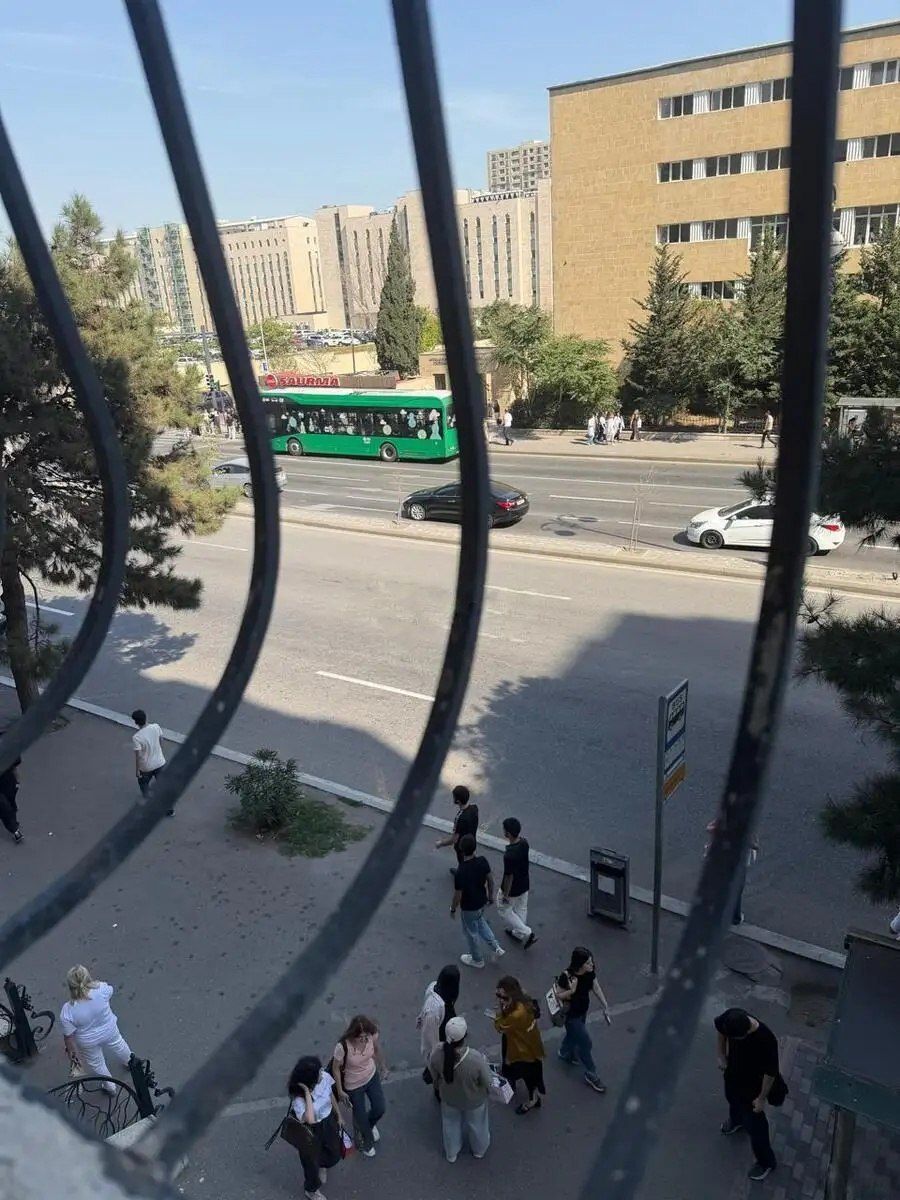 Satılır 3 otaqlı köhnə tikili 92 m² — Mənzil, Bakı (6)