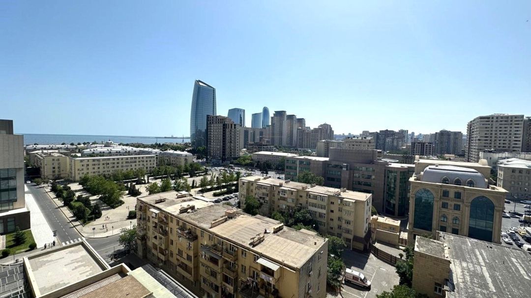 Satılır 3 otaqlı yeni tikili 155 m² — Mənzil, Bakı (2)