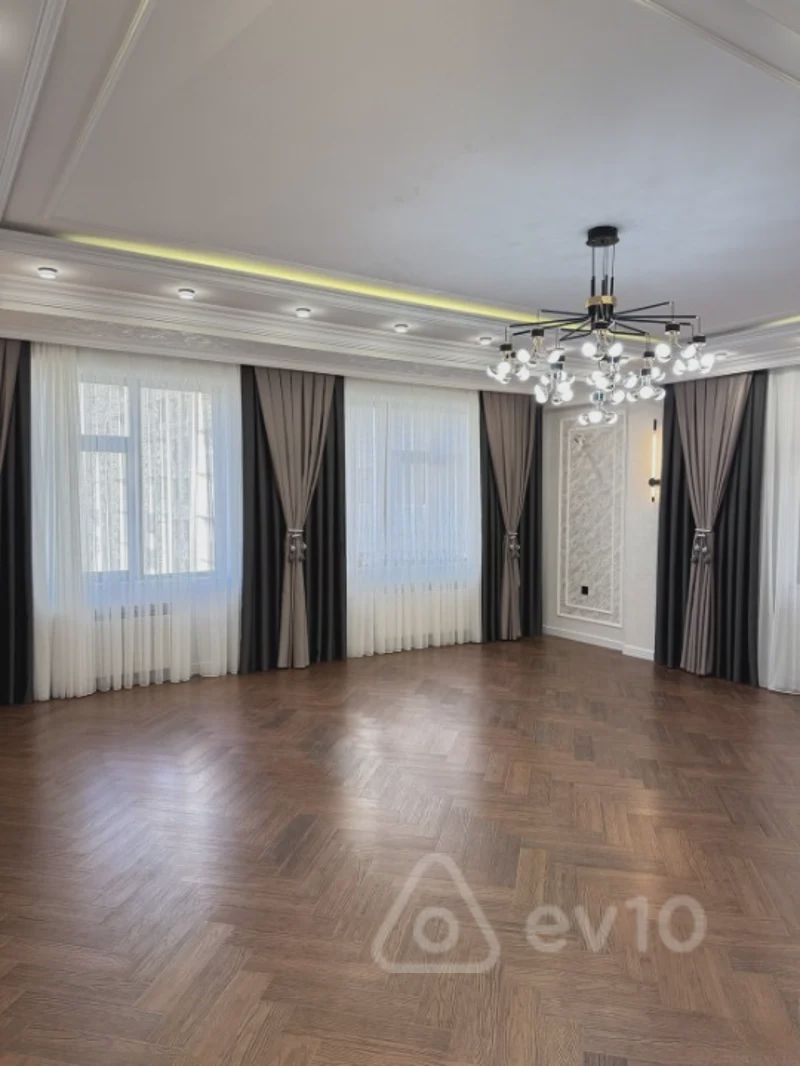 3 otaqlı mənzil, 142 m², Təbriz küç — Mənzil, Bakı (7)