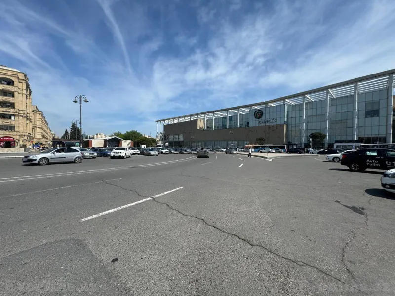 Kirayə verilir Ofis 50 m² Bakı, Nərimanov r., Gənclik m — Bakı