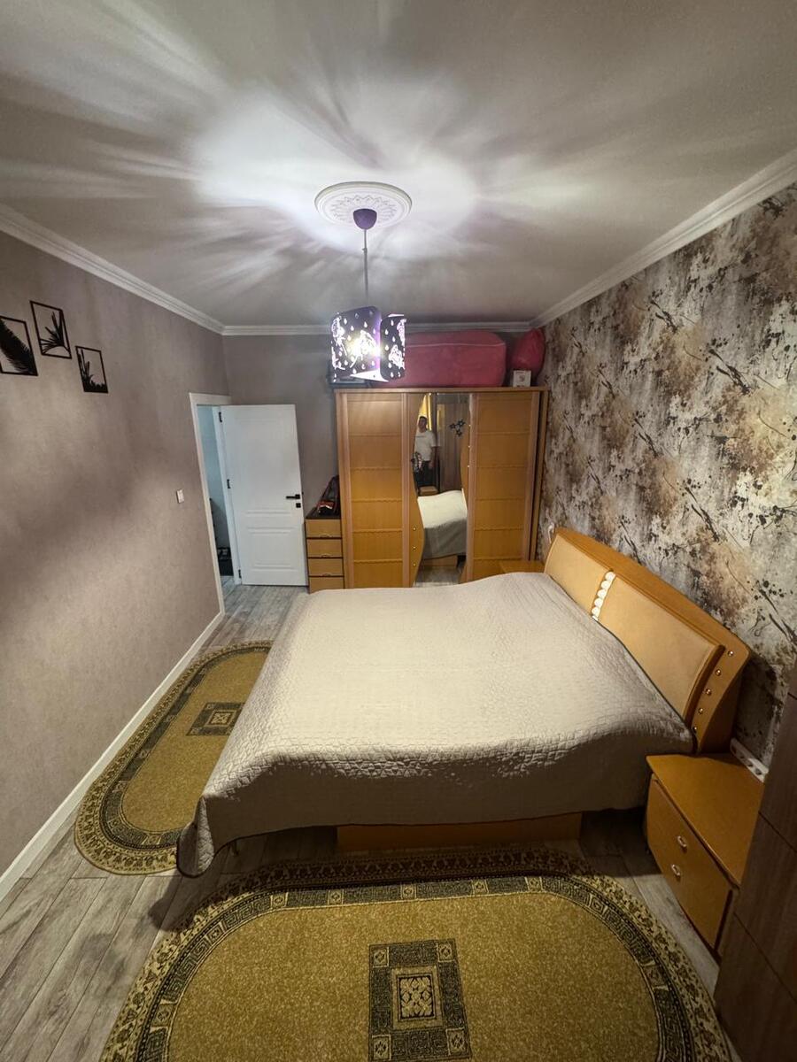 Satılır 4 otaqlı köhnə tikili 110 m² — Mənzil, Bakı (12)