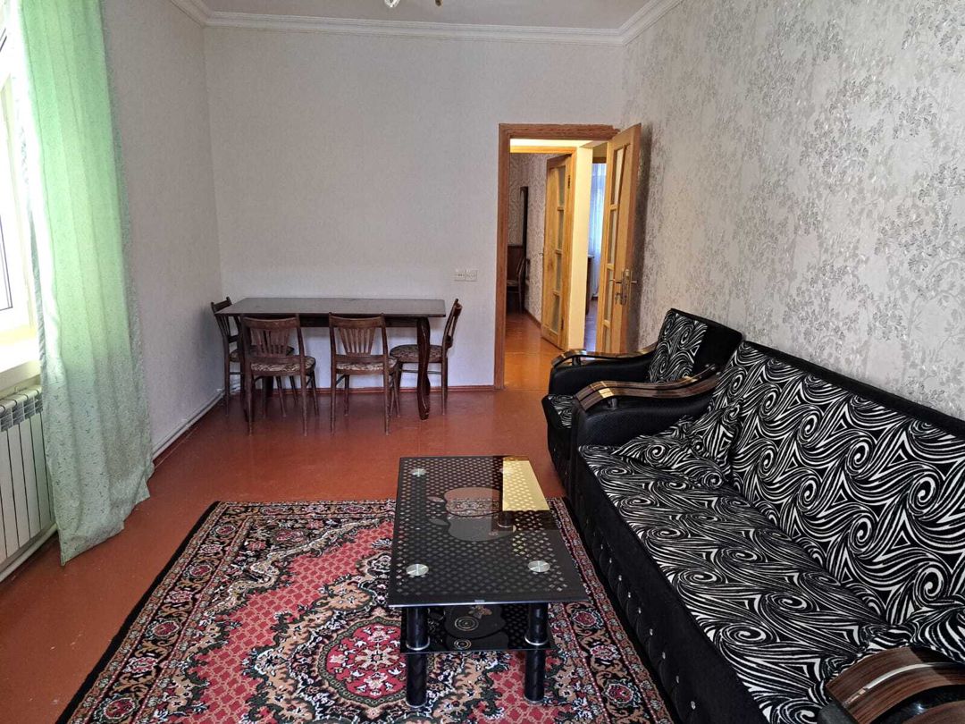 Satılır 2 otaqlı köhnə tikili 65 m² — Mənzil, Bakı (3)