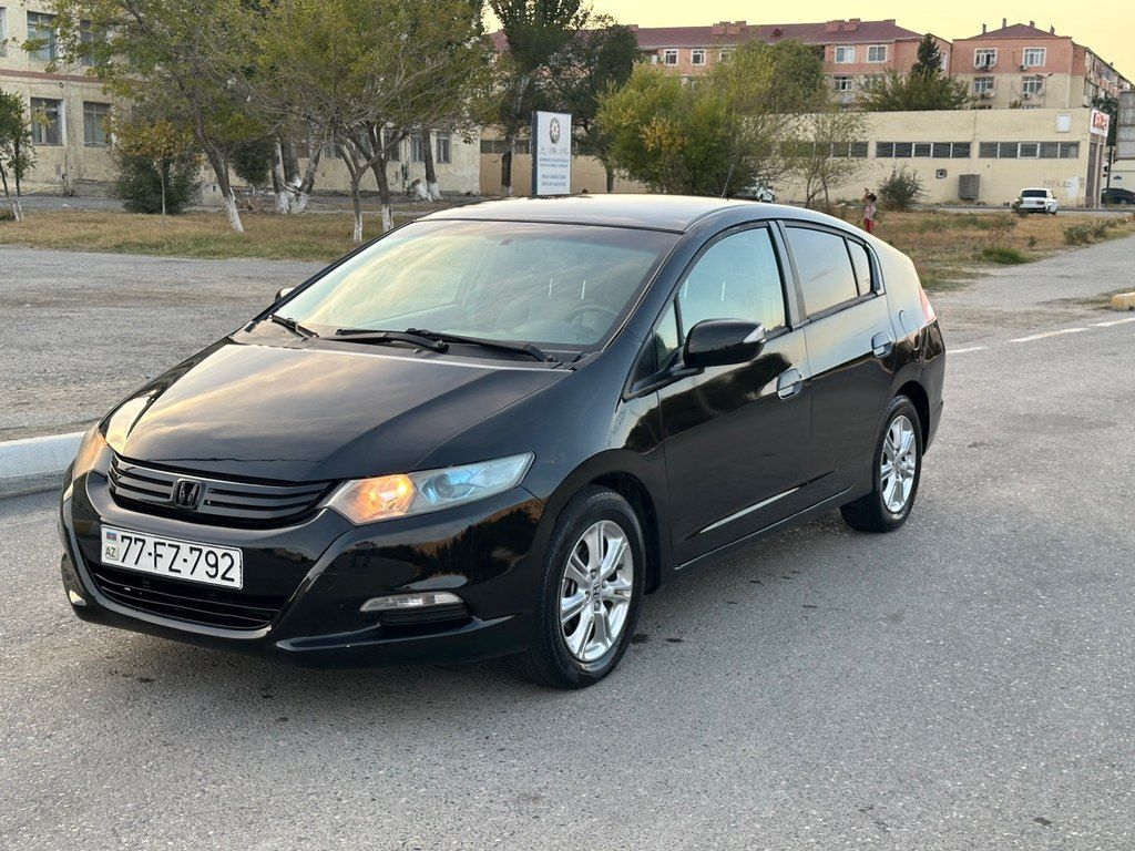 Honda Insight, 1.3 L, 0.58 kWh, 2010 il, 360 000 km 77-FZ-792 — Avtomobillər, Bakı (3)