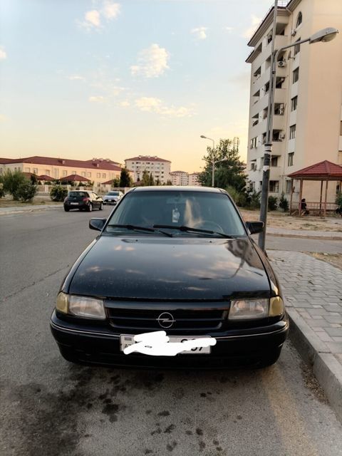 Opel Astra, 1993 il — Sumqayıt