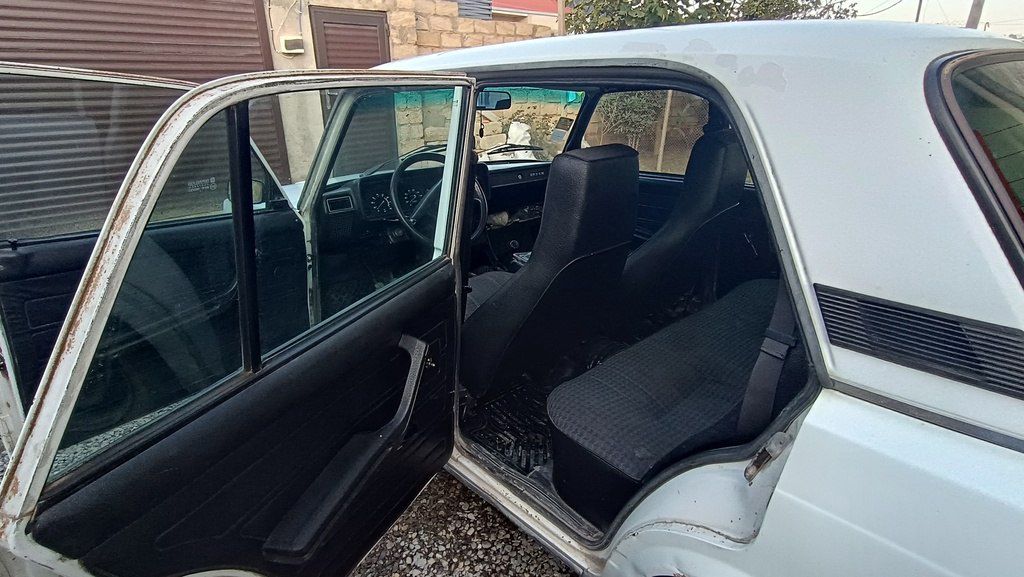 Lada (VAZ) 2107, 1.6 L, 2004 il, 160 600 km 99-RZ-319 — Avtomobillər, Bakı (5)