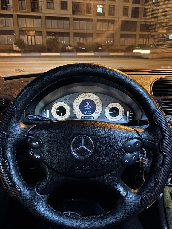 Mercedes E 200, 1.8 L, 2003 il, 226 000 km 90-GE-585 — Avtomobillər, Bakı (5)
