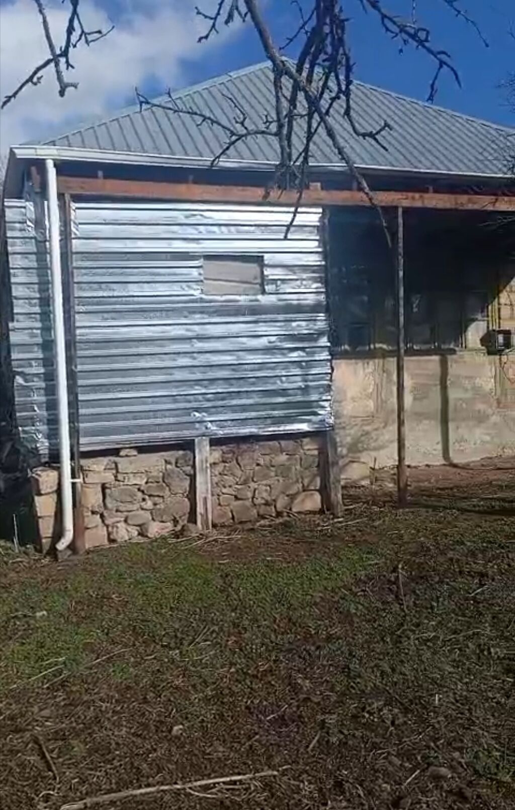 Dağ kəndində yerləşən həyətyanı torpaq sahəsi və köhnə tikili — Ev, villa, Digah (4)