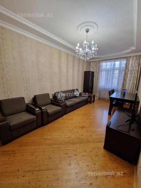Satılır 3 otaqlı Bina evi menzil (Yeni tikili), 107 m², 1-ci mikrorayon — Sumqayıt