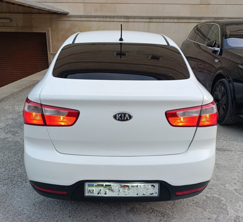 Kia Rio, 1.4 L, 2013 il, 178 000 km — Avtomobillər, Bakı (2)