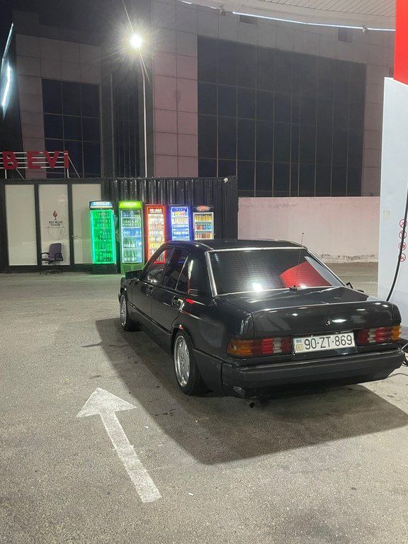 Mercedes 190, 2.0 L, 1991 il, 650 000 km 90-ZT-869 — Avtomobillər, Bakı (6)