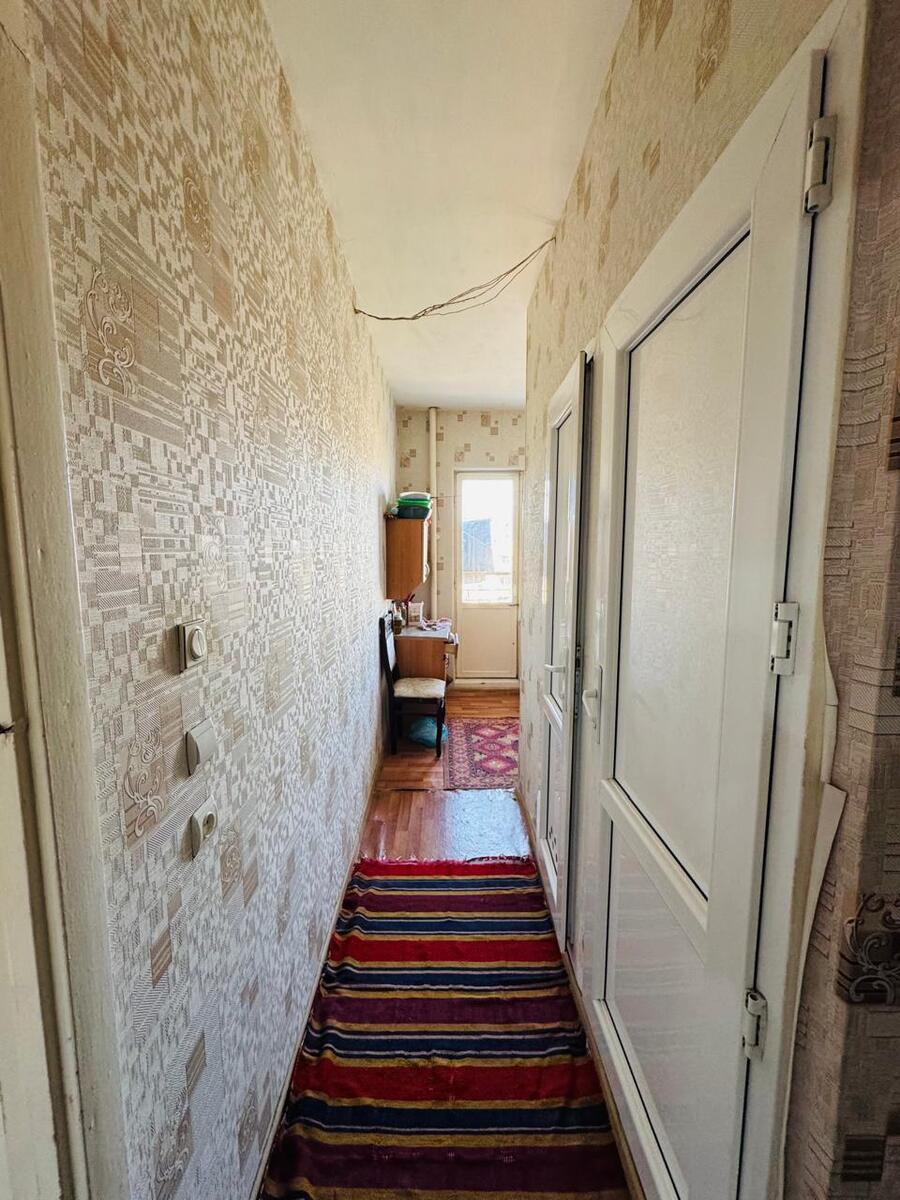 Satılır 4 otaqlı köhnə tikili 100 m² — Mənzil, Bakı (12)