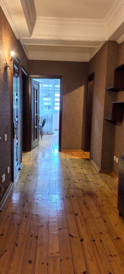 Satılır 3 otaqlı yeni tikili 90 m² — Bakı