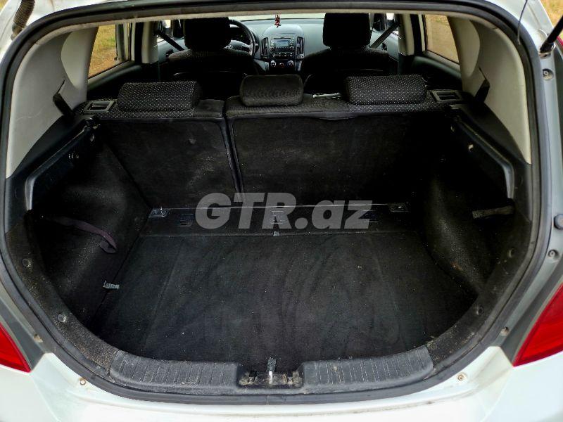 Hyundai i30 1.6 L, 2009, 248 668 km — Avtomobillər, Qazax (5)
