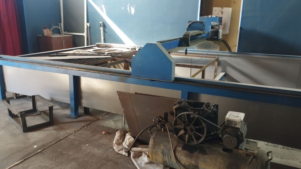 Metal emalı üçün avadanlıq dəsti Tərkib: - Zəncir ötürücülü, vintli — Stanoklar, Bakı (7)