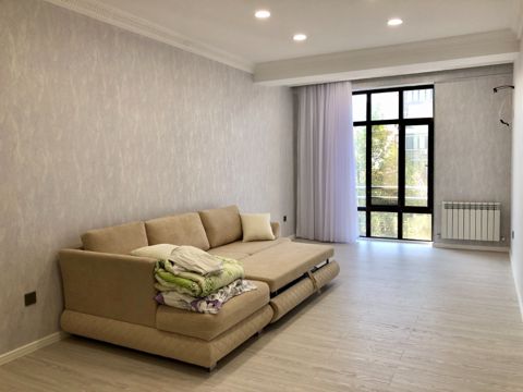 Satılır 2 otaqlı yeni tikili 102 m² — Bakı