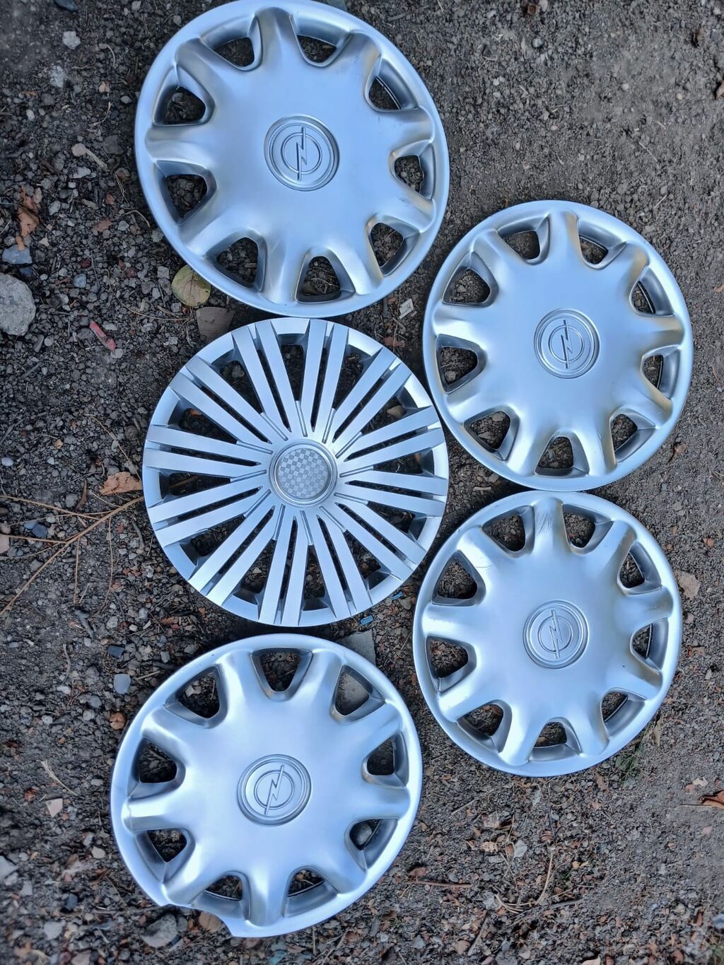 Avtomobil üçün disk qapaqları (nabor) opel astra g üçün qalpaklar real — Avtomobil qapağı, Bərdə