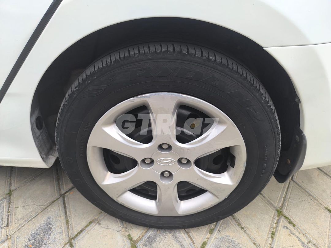 Hyundai Accent 1.4 L, 2014, 30 000 km — Avtomobillər, Şirvan (2)