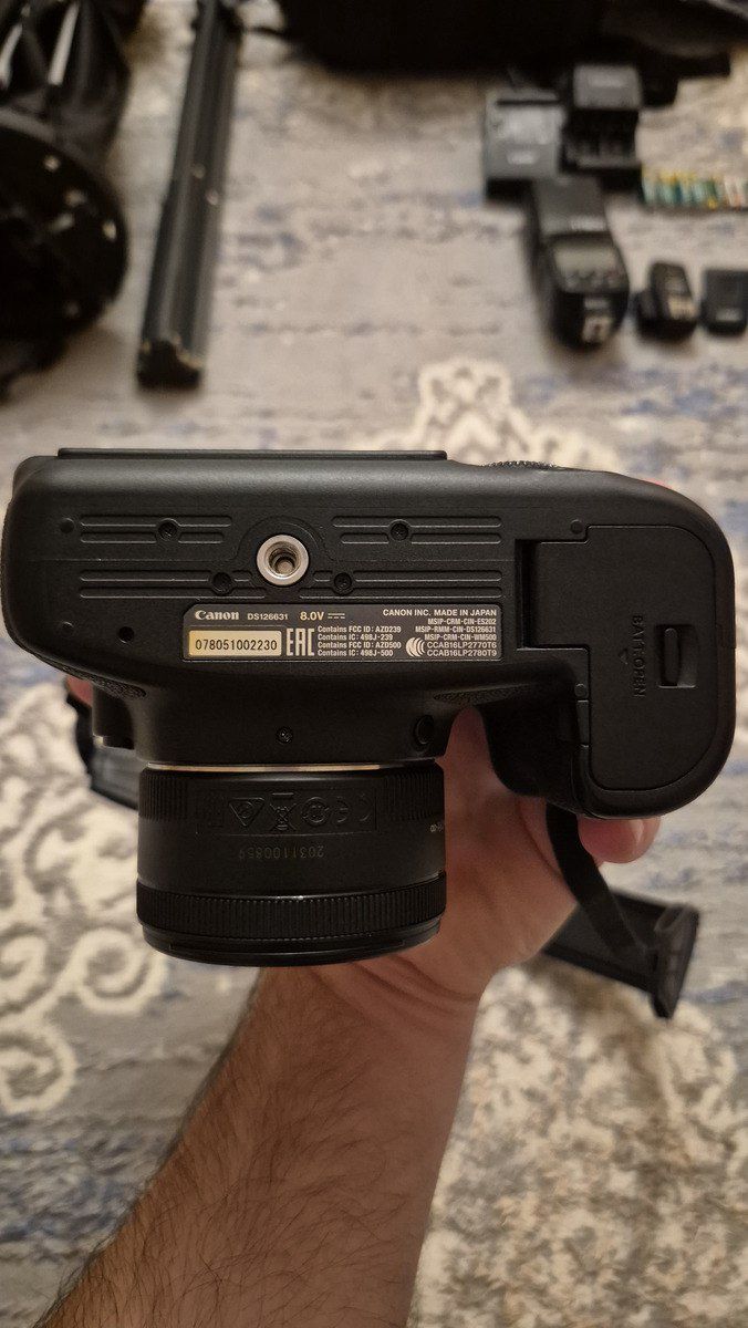 Fotoaparat Canon 6D Mark 2, 50 mm 1.8 — Foto və video texnikası, Bakı (6)