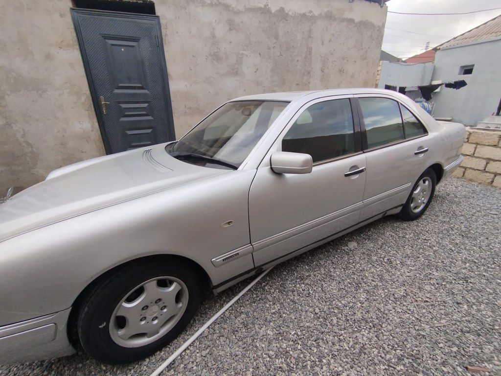 Mercedes E 240, 2.4 L, 1998 il, 236 521 km 99-NT-470 — Avtomobillər, Bakı (4)