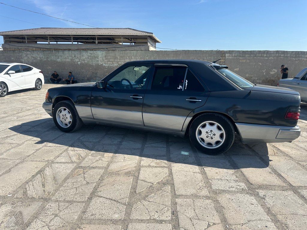 Mercedes 200 D, 2.0 L, 1992 il, 312 000 km 99-OS-590 — Avtomobillər, Bakı (6)