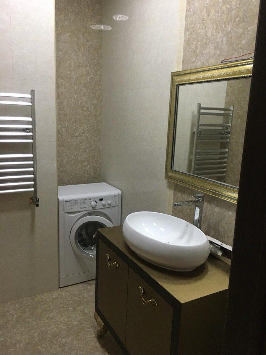 İcarəyə verilir 3 otaqlı yeni tikili 110 m² — Mənzil, Bakı (8)
