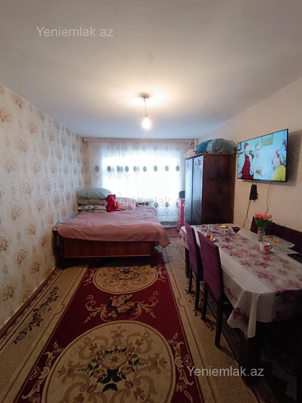 Satılır 1 otaqlı Bina evi menzil (Köhnə tikili), 30 m², 3-cü mikrorayon — Mənzil, Sumqayıt